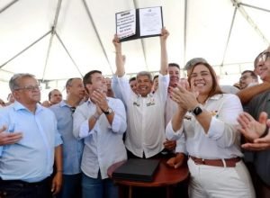 Fotos-Feijao-AlmeidaGOVBA-4-3-696x392