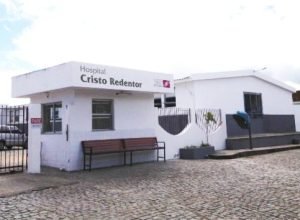 Hospital-Cristo-Redentor-FJS-2013-560x354