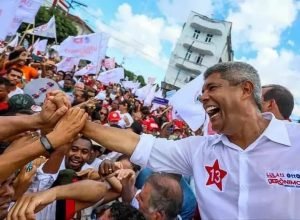jeronimo-lidera-as-pesquisas-de-opiniao-na-bahia_1_73047